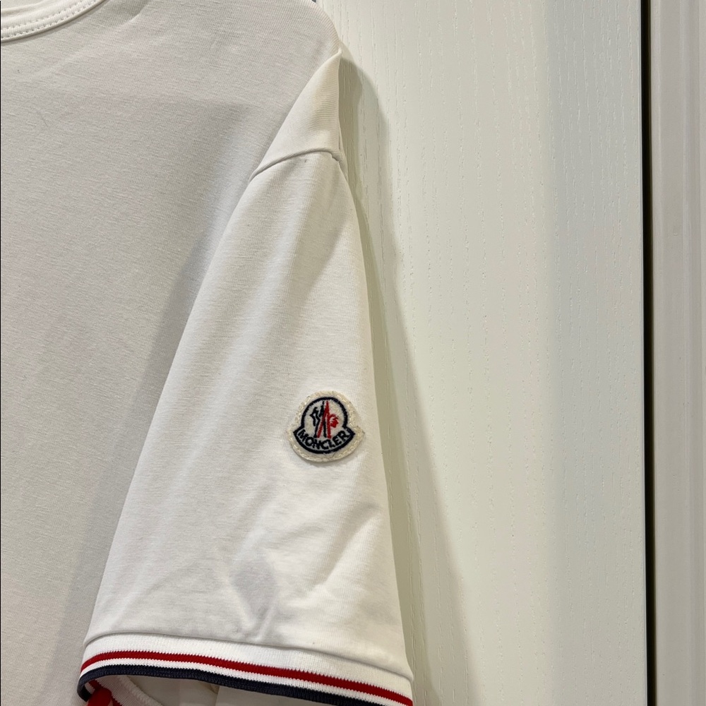 🚨SEND OFFERS🚨Moncler Classic White Tee with Logo Accent - Picture 2 of 4